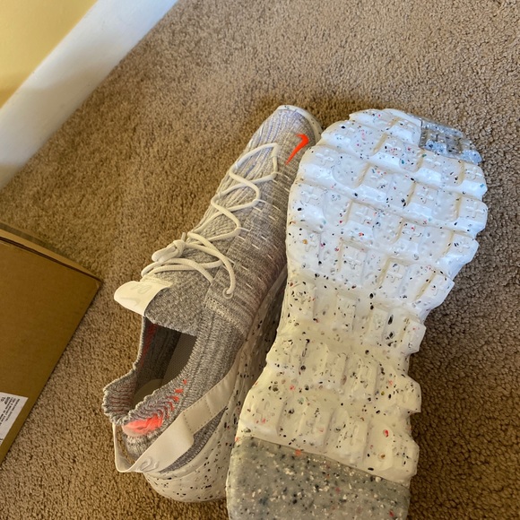 Space hippie 04’s - Picture 4 of 4